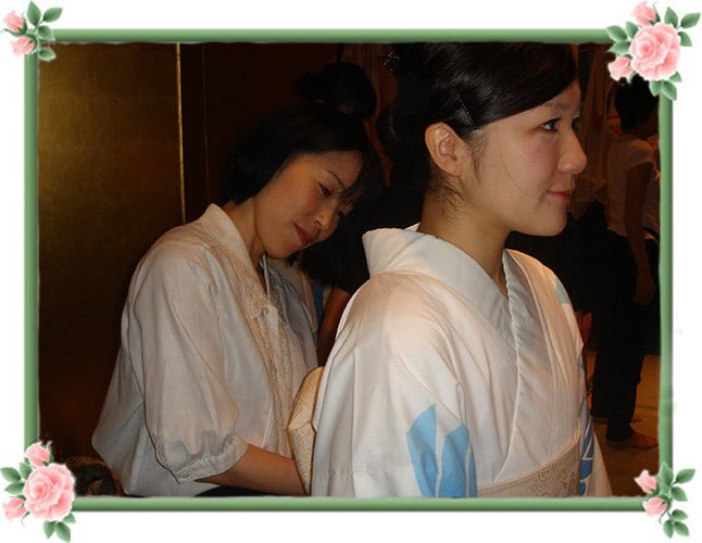 天神天満花娘 着物レンタル やすな 神戸 三ノ宮駅近く 着付けもしています